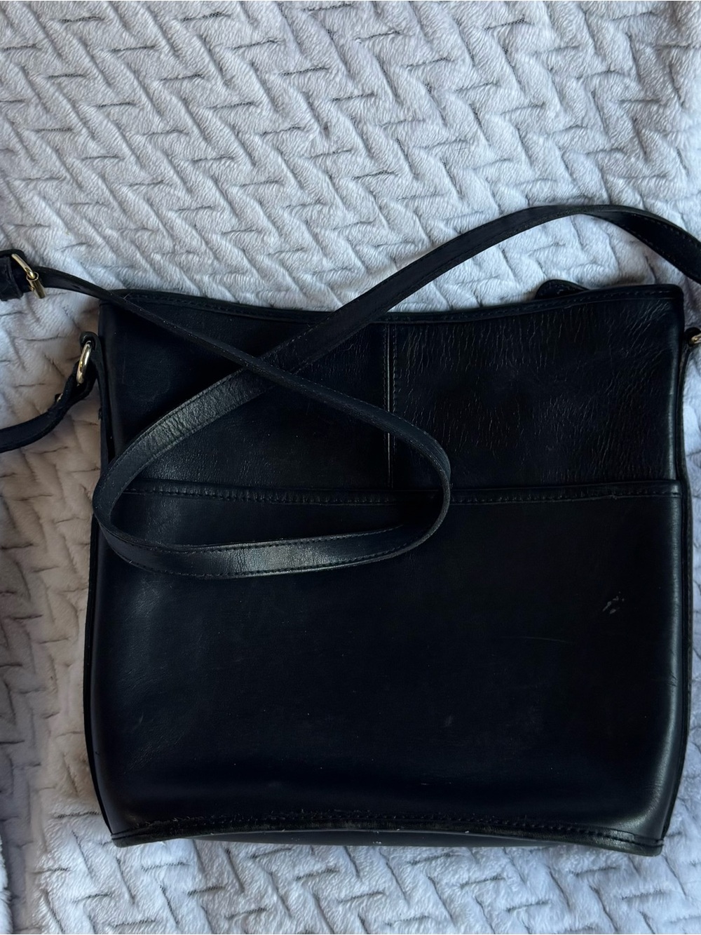 Hunt Club Black Leather Crossbody Shoulder Bag